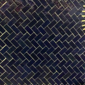 W4088 Mosaique Terre De Zellige 2.4X4.9 Cm Chevron 28.3X27.5 Cm 39 Bleu Nuit ambiance video