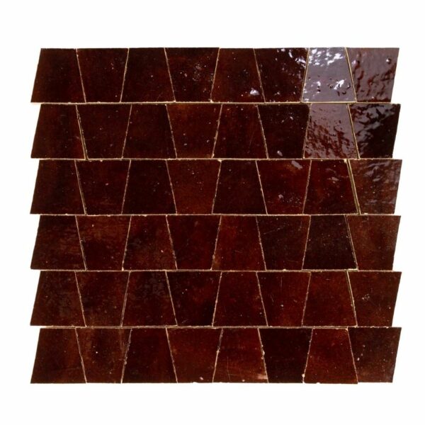 W4183 Mosaique Terre De Zellige Forme Trapeze 3.1X4.9 Cm 32.5X30 Cm 07 Marron Foncé